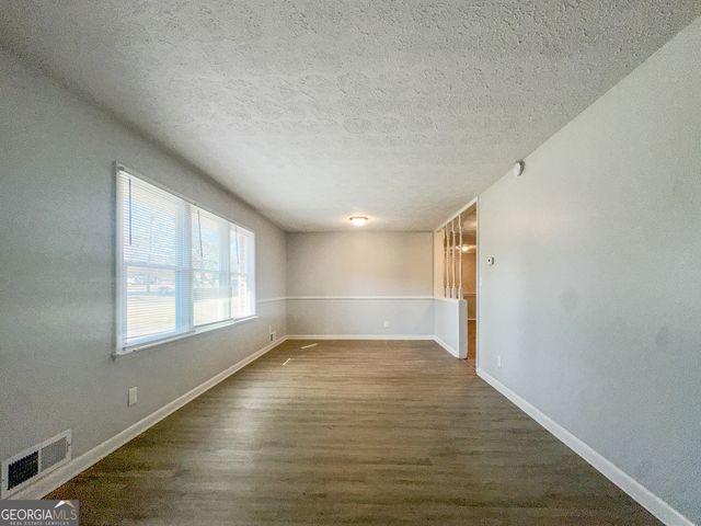 6290 Flamingo Way, Morrow, GA 30260