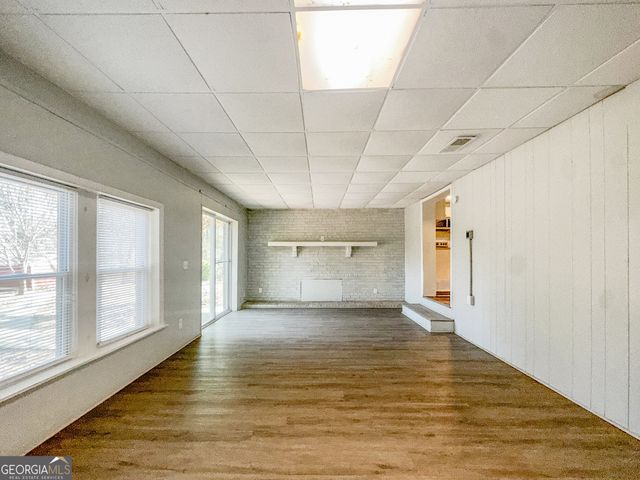 6290 Flamingo Way, Morrow, GA 30260