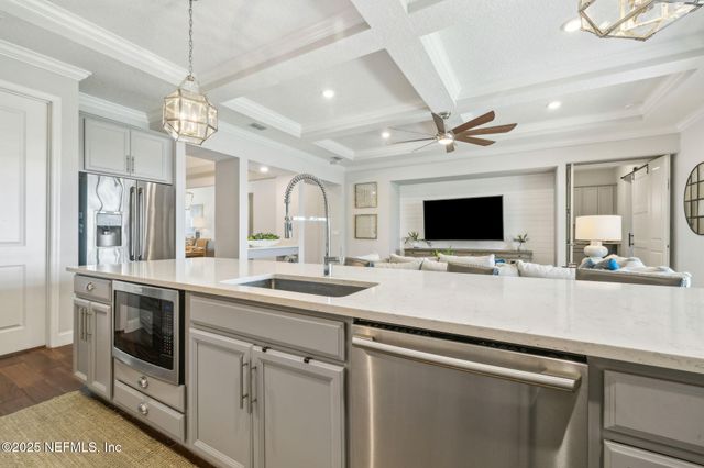 244 CARIBBEAN Place, St. Johns, FL 32259