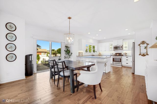 2554 Beauty Creek Drive, Valparaiso, IN 46385