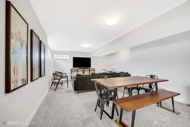 2554 Beauty Creek Drive, Valparaiso, IN 46385