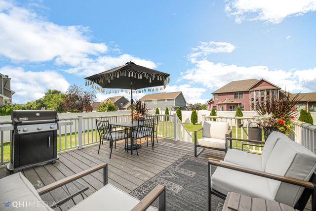 2554 Beauty Creek Drive, Valparaiso, IN 46385