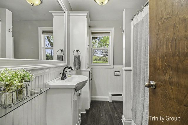 1281 Quincy Street, Grandville, MI 49418