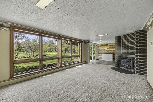 1281 Quincy Street, Grandville, MI 49418
