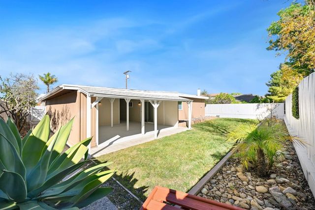 5253 Lewison Pl, San Diego, CA 92120