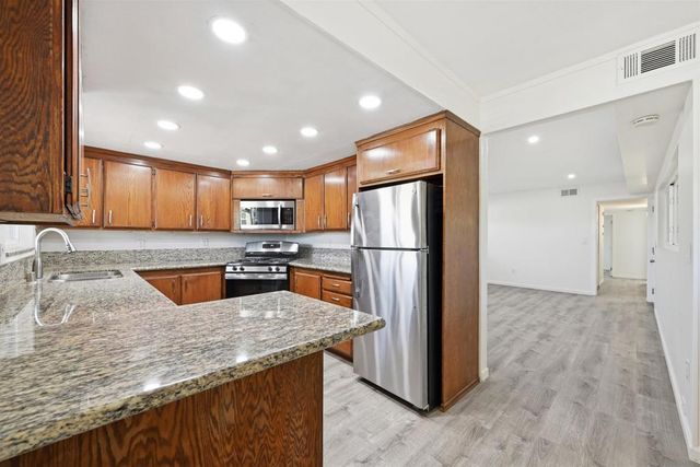 5253 Lewison Pl, San Diego, CA 92120