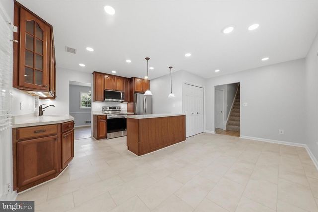 3710 QUEEN MARY DR, Olney, MD 20832