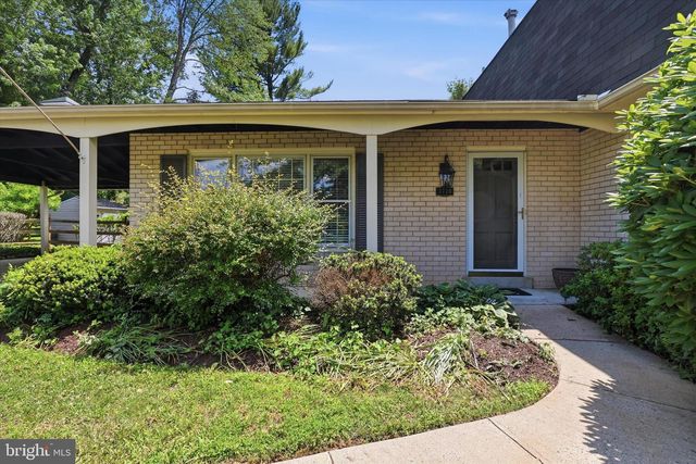 3710 QUEEN MARY DR, Olney, MD 20832