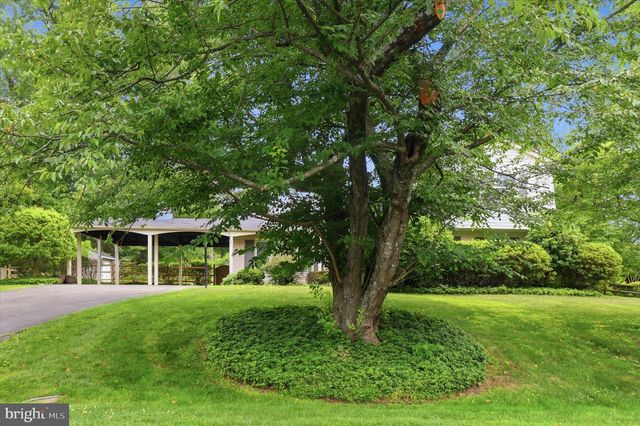 3710 QUEEN MARY DR, Olney, MD 20832