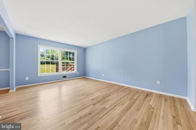 3710 QUEEN MARY DR, Olney, MD 20832