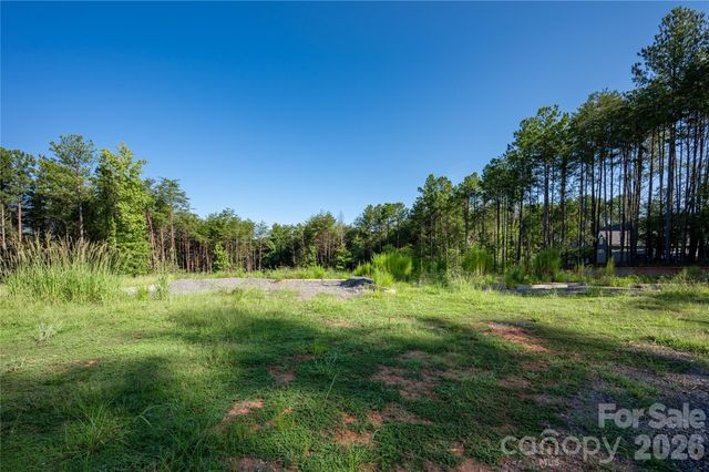 6718 Timahoe Lane, Charlotte, NC 28278