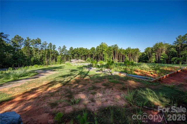 6718 Timahoe Lane, Charlotte, NC 28278