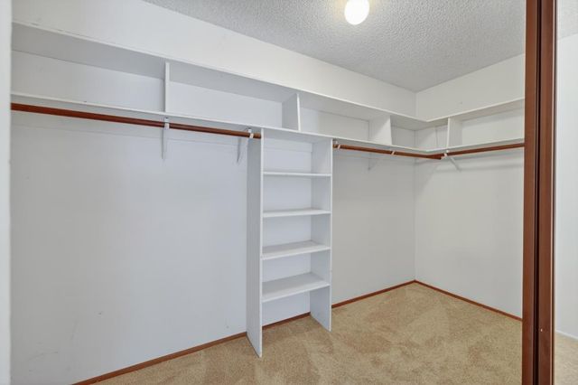 6024 Broken Bow Dr, Citrus Heights, CA 95621