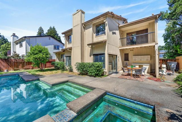 6024 Broken Bow Dr, Citrus Heights, CA 95621