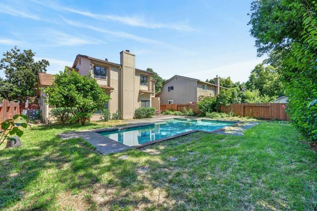 6024 Broken Bow Dr, Citrus Heights, CA 95621