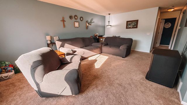 621 Elm Street, Paynesville, MN 56362