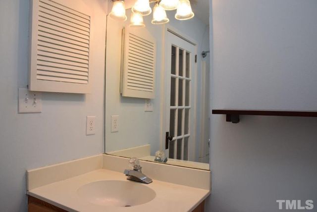 1500 River Mill Drive 206, Wake Forest, NC 27587