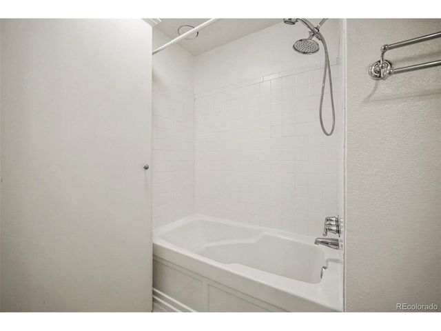 3395 S Pontiac St, Denver, CO 80224