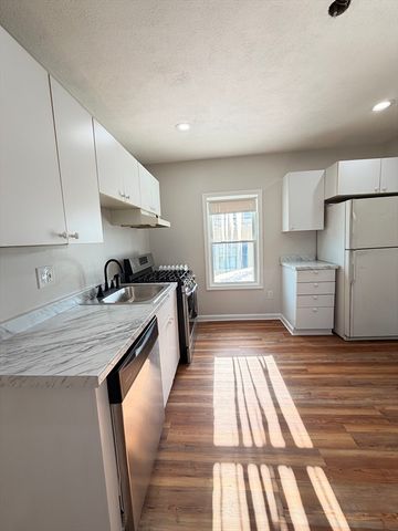 26 Gage St 2, Methuen, MA 01844