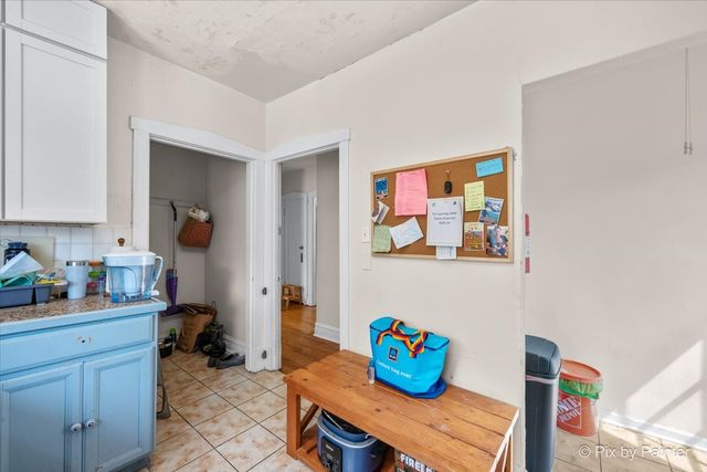 1711 Hartrey Avenue, Evanston, IL 60201