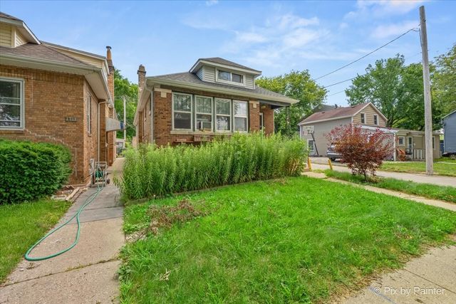 1711 Hartrey Avenue, Evanston, IL 60201