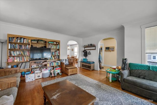 1711 Hartrey Avenue, Evanston, IL 60201