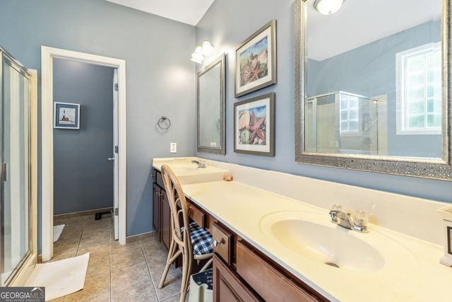 10 Fenway Court, Newnan, GA 30265