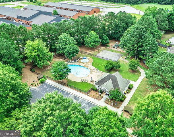 10 Fenway Court, Newnan, GA 30265