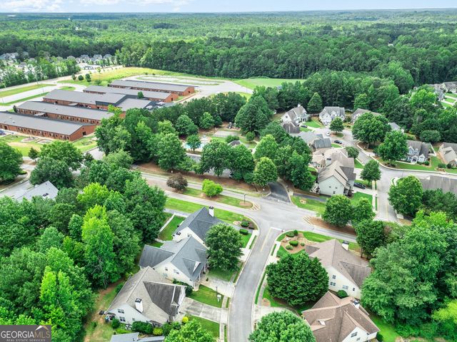 10 Fenway Court, Newnan, GA 30265