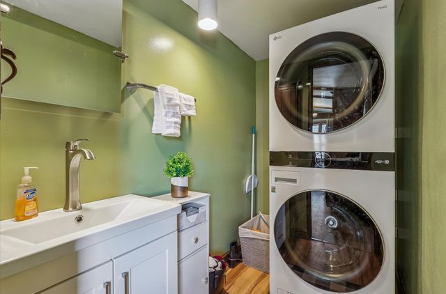 3935 NE 49th Street, Des Moines, IA 50317