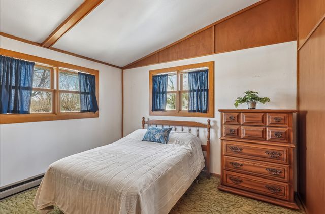 3935 NE 49th Street, Des Moines, IA 50317