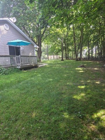 56 Wylde Road, Mount Sinai, NY 11766