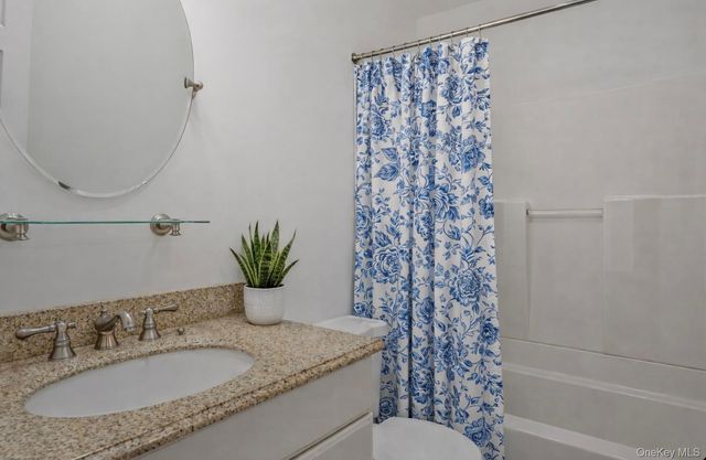 56 Wylde Road, Mount Sinai, NY 11766