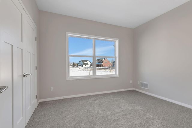 3085 Nottingham Road S, Saint Cloud, MN 56301