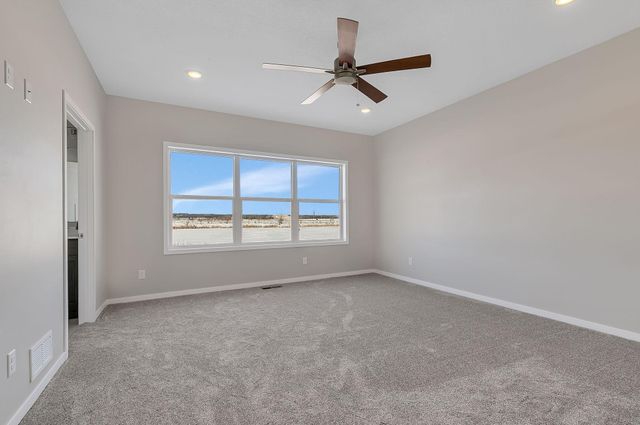 3085 Nottingham Road S, Saint Cloud, MN 56301