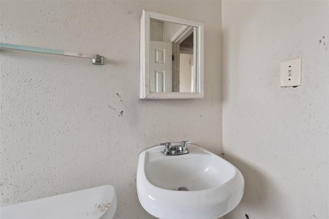 3113 Anita Street, Houston, TX 77004