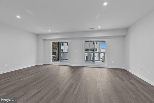 228 MATISSE PLACE #1012B, Bowie, MD 20716
