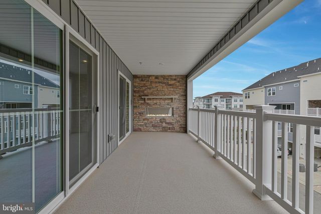 228 MATISSE PLACE #1012B, Bowie, MD 20716