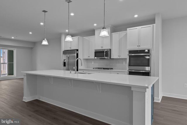 228 MATISSE PLACE #1012B, Bowie, MD 20716