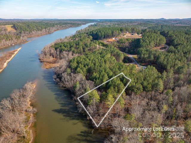 125 Catawba Cove Drive NW, Valdese, NC 28690