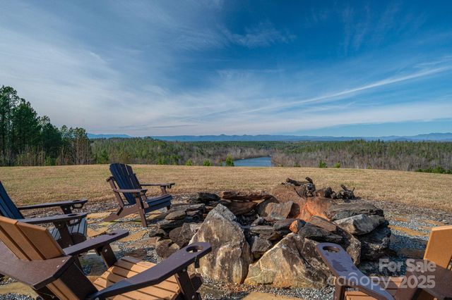 125 Catawba Cove Drive NW, Valdese, NC 28690