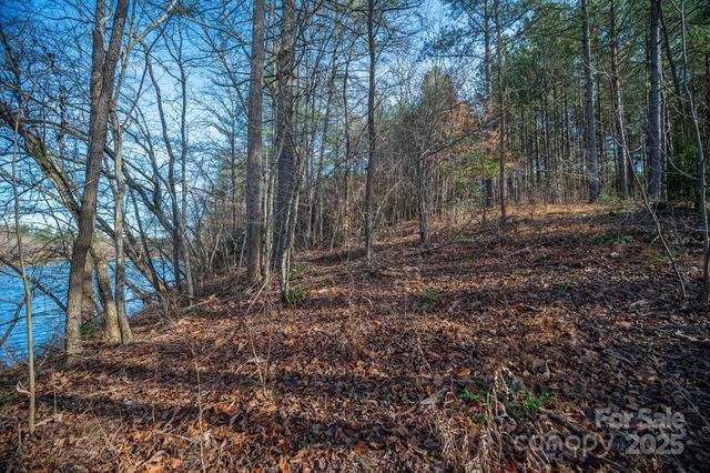 125 Catawba Cove Drive NW, Valdese, NC 28690