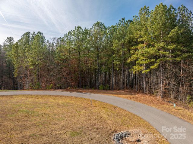125 Catawba Cove Drive NW, Valdese, NC 28690