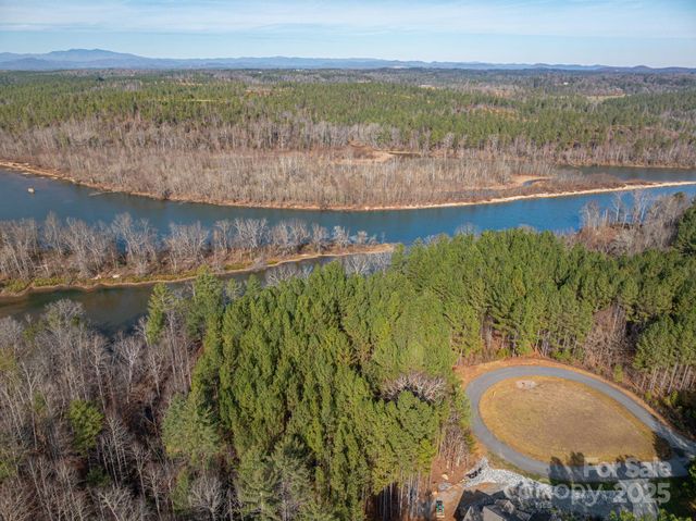 125 Catawba Cove Drive NW, Valdese, NC 28690