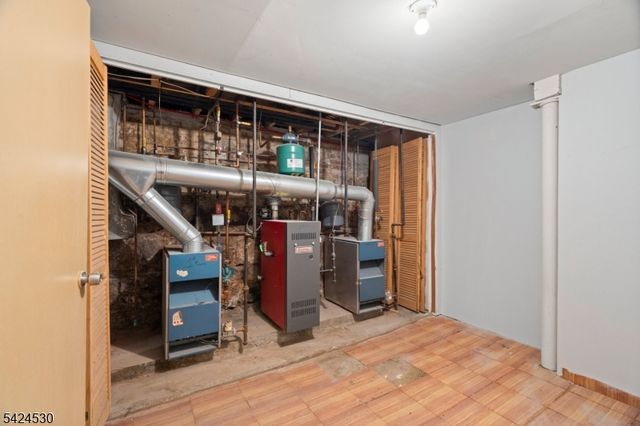 80 Pennington St, Paterson City, NJ 07501