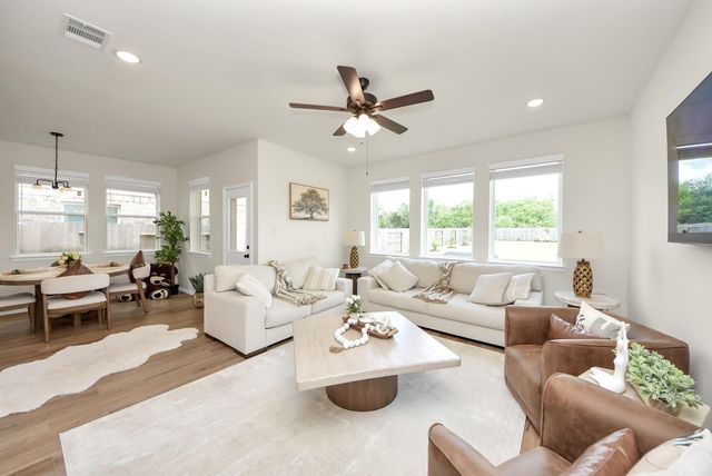 2715 Bisbee Road, League City, TX 77573