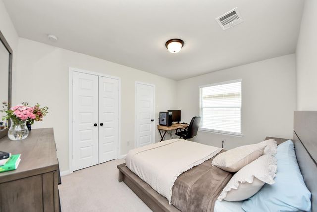 2715 Bisbee Road, League City, TX 77573
