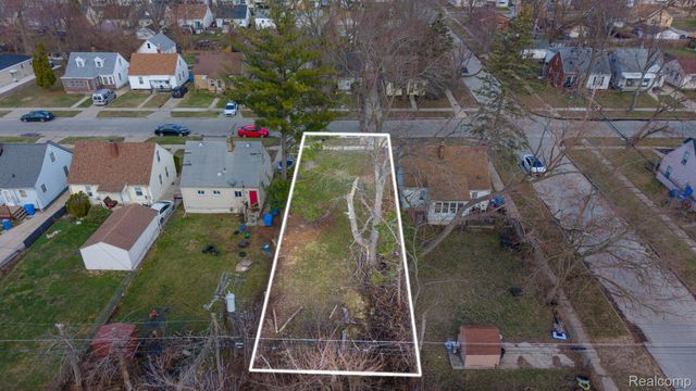 26115 Powers Avenue, Dearborn Heights, MI 48125