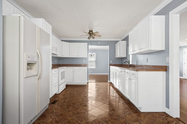 710 Penn Ct, Murfreesboro, TN 37128