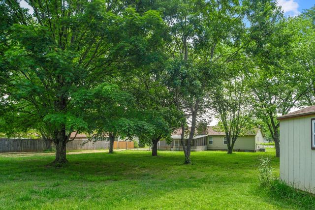 710 Penn Ct, Murfreesboro, TN 37128